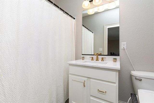 5119 NE Jan Rose Parkway, Ankeny, IA 50021