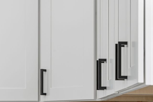 276 Royale Estates Road, Kimberling City, MO 65686