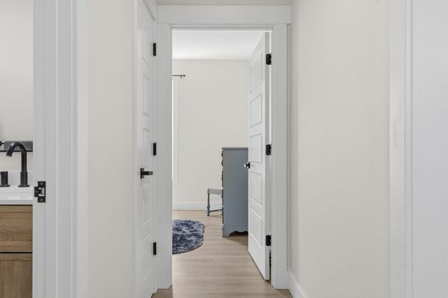 276 Royale Estates Road, Kimberling City, MO 65686