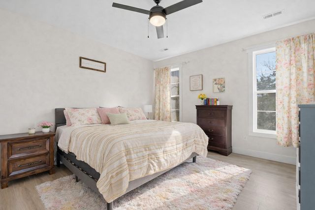 276 Royale Estates Road, Kimberling City, MO 65686