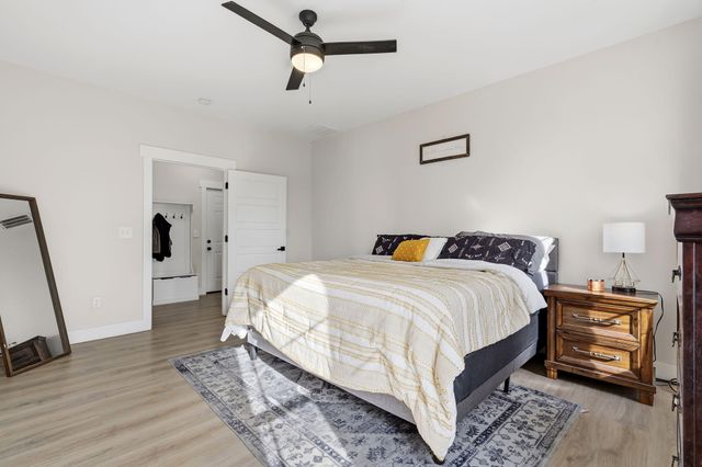 276 Royale Estates Road, Kimberling City, MO 65686