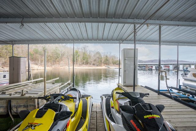 276 Royale Estates Road, Kimberling City, MO 65686