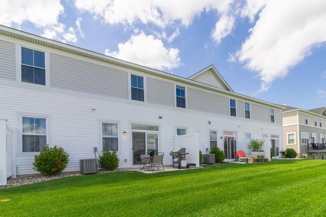 1507 Gable Drive, Carver, MN 55315