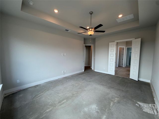 129 Clancy DR, Liberty Hill, TX 78642