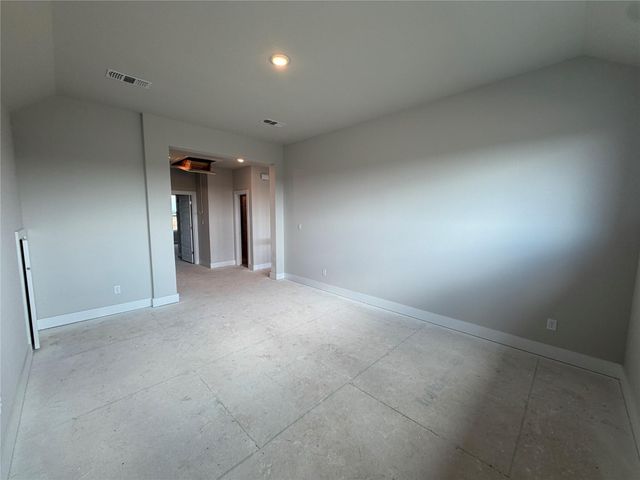 129 Clancy DR, Liberty Hill, TX 78642