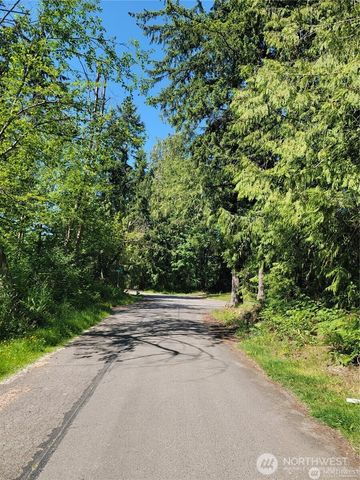 12015 58th Avenue E, Puyallup, WA 98373