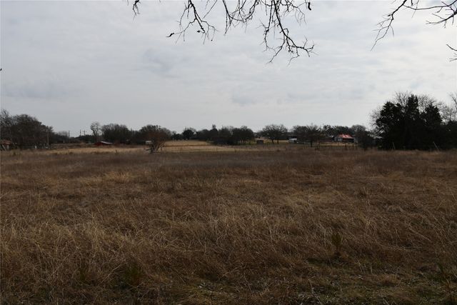 2121 S Hampton Road, Glenn Heights, TX 75154