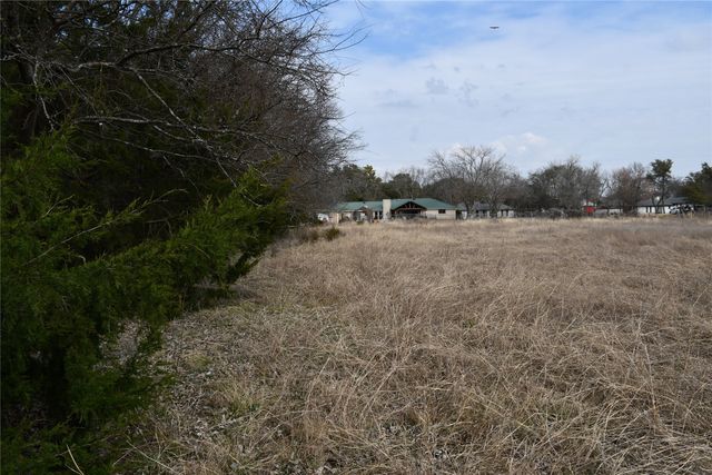 2121 S Hampton Road, Glenn Heights, TX 75154