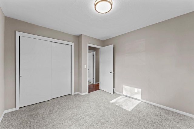 513 W 2nd Street, Reedsburg, WI 53959