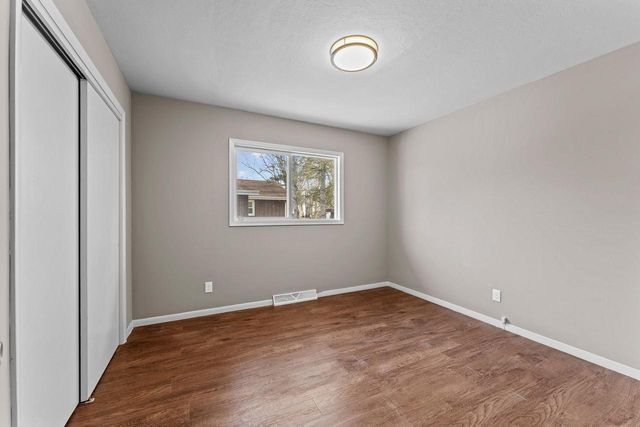 513 W 2nd Street, Reedsburg, WI 53959