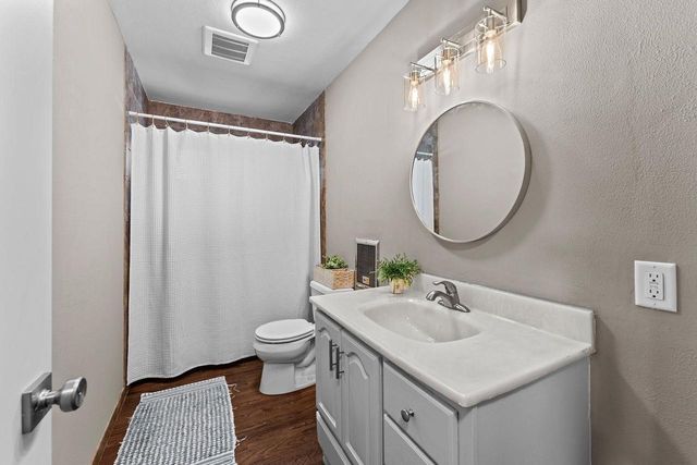 513 W 2nd Street, Reedsburg, WI 53959