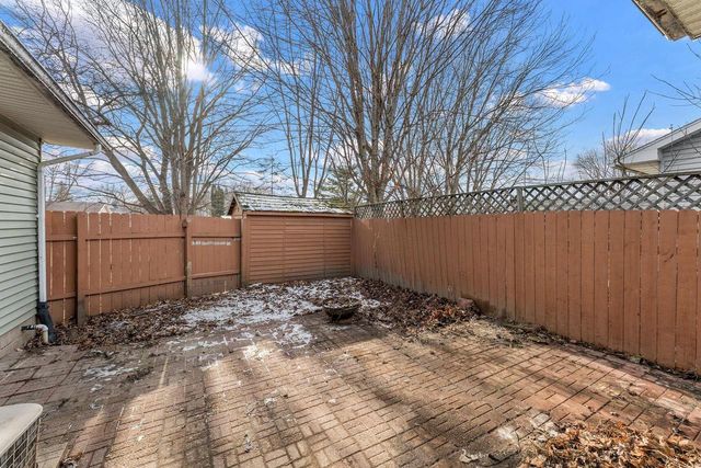 513 W 2nd Street, Reedsburg, WI 53959