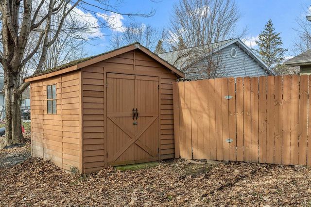 513 W 2nd Street, Reedsburg, WI 53959