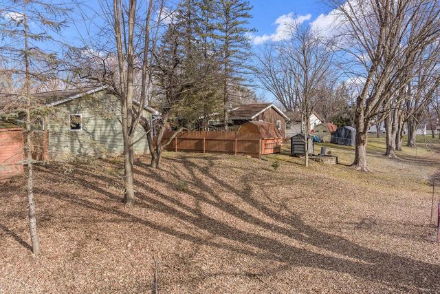 513 W 2nd Street, Reedsburg, WI 53959