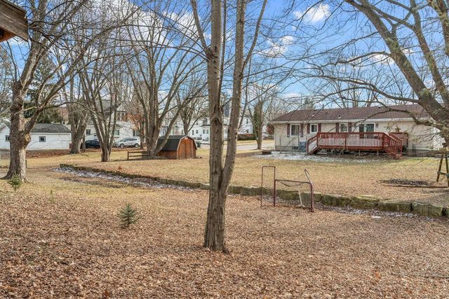 513 W 2nd Street, Reedsburg, WI 53959