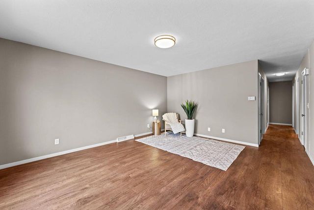 513 W 2nd Street, Reedsburg, WI 53959