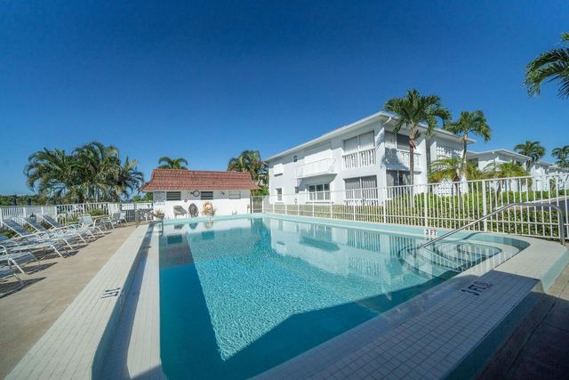 4201 S Ocean Boulevard J7, South Palm Beach, FL 33480