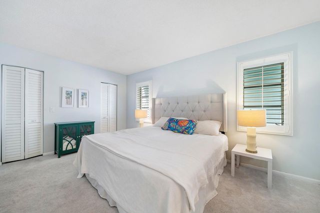 4201 S Ocean Boulevard J7, South Palm Beach, FL 33480