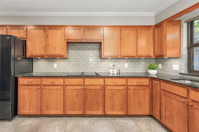 4704 Shady Ridge Court, Fort Worth, TX 76109