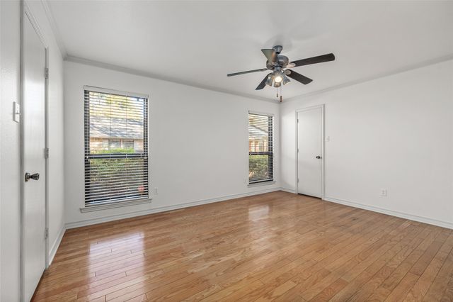 4704 Shady Ridge Court, Fort Worth, TX 76109