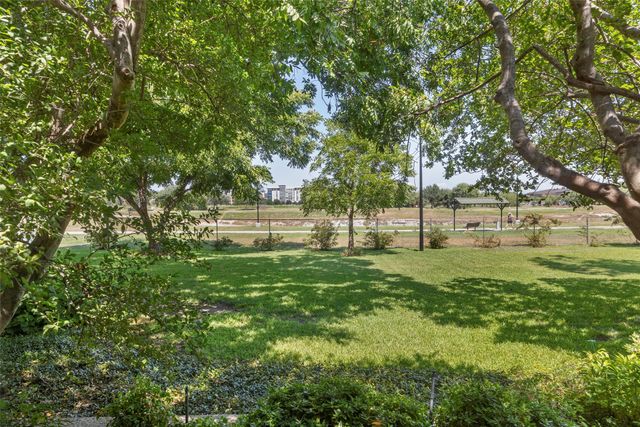 4704 Shady Ridge Court, Fort Worth, TX 76109