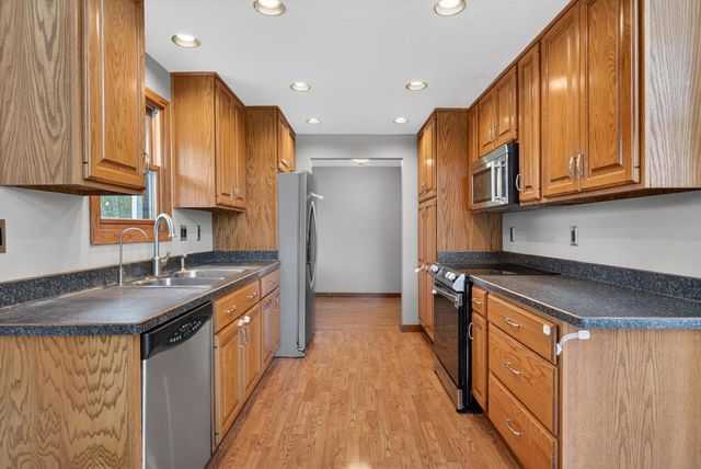 3829 Sheridan AVENUE, Sheboygan, WI 53081