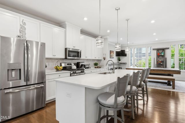 1141 Bradburn Drive, Durham, NC 27713
