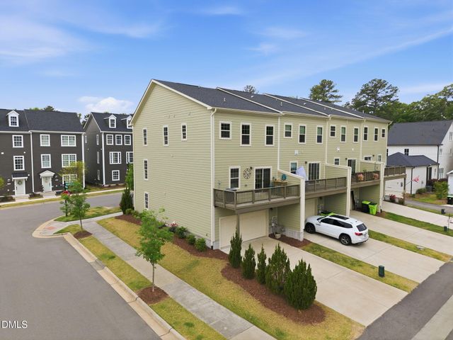 1141 Bradburn Drive, Durham, NC 27713