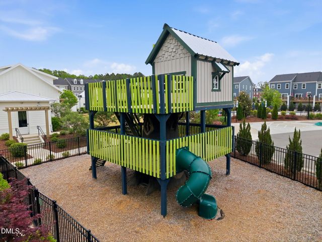1141 Bradburn Drive, Durham, NC 27713