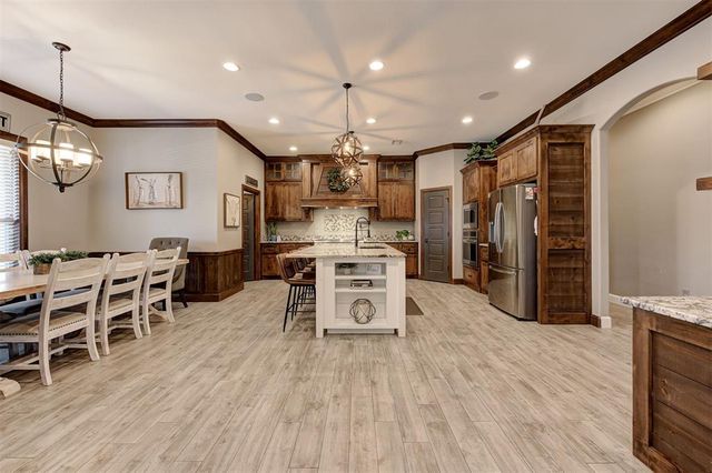 2017 Providence Drive, Norman, OK 73071