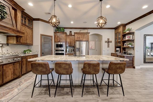 2017 Providence Drive, Norman, OK 73071