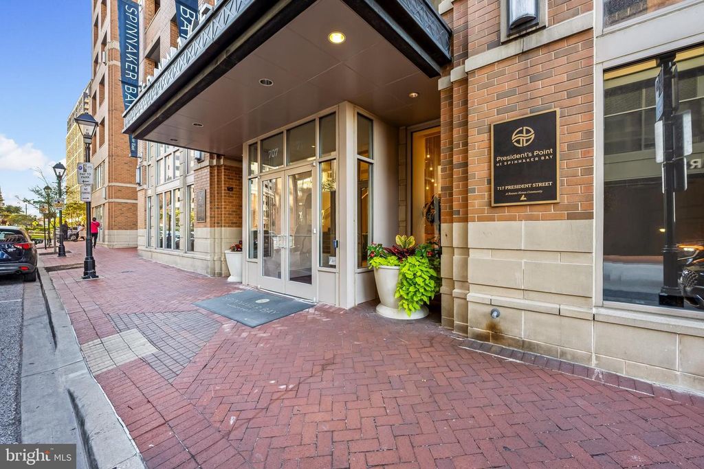 717 PRESIDENT ST #PH 802, Baltimore, MD 21202