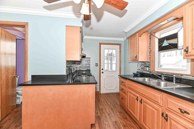 925 E Wisconsin STREET, Delavan, WI 53115