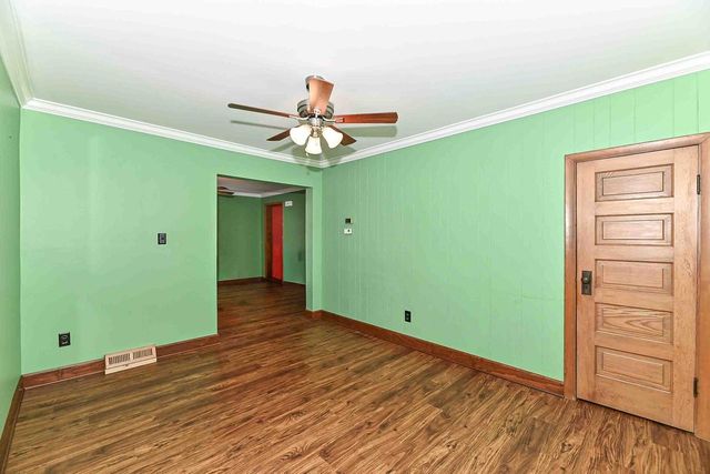 925 E Wisconsin STREET, Delavan, WI 53115