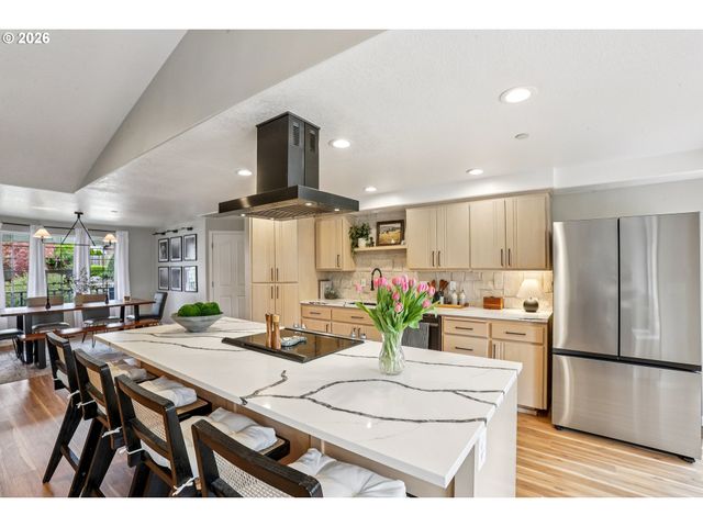 14346 ANN Dr, Oregon City, OR 97045