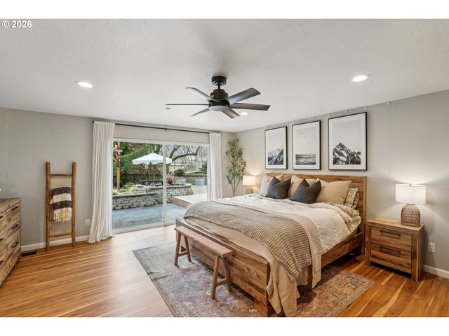 14346 ANN Dr, Oregon City, OR 97045