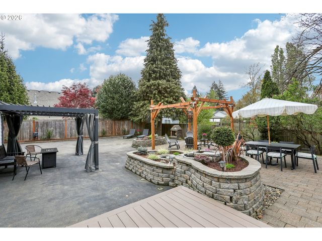 14346 ANN Dr, Oregon City, OR 97045