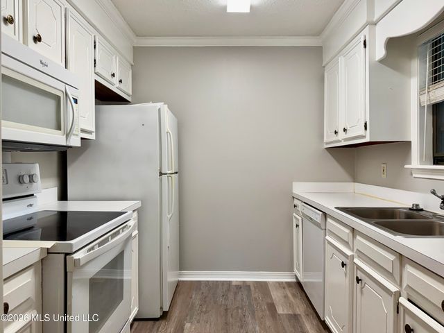 102 Marys Cove, Clinton, MS 39056