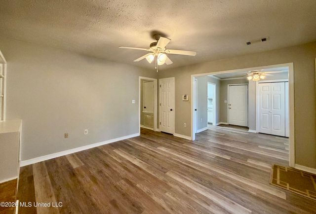 102 Marys Cove, Clinton, MS 39056