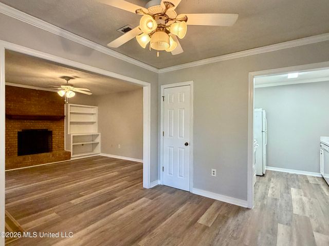 102 Marys Cove, Clinton, MS 39056