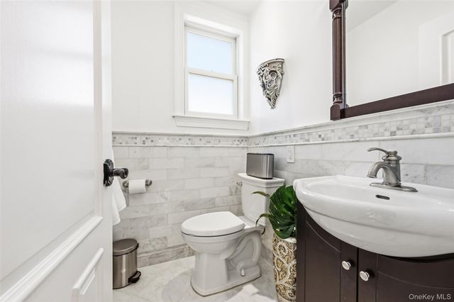 5013 Oceania Street, Oakland Gardens, NY 11364