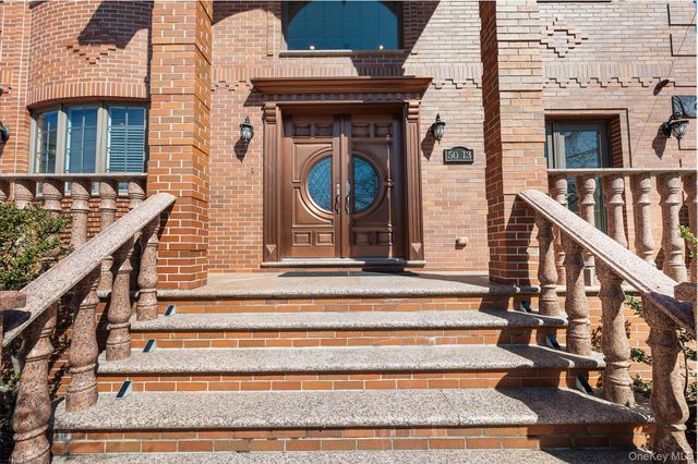 5013 Oceania Street, Oakland Gardens, NY 11364