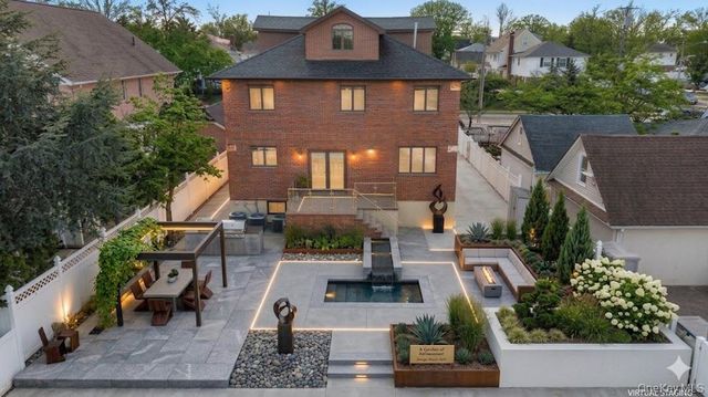 5013 Oceania Street, Oakland Gardens, NY 11364