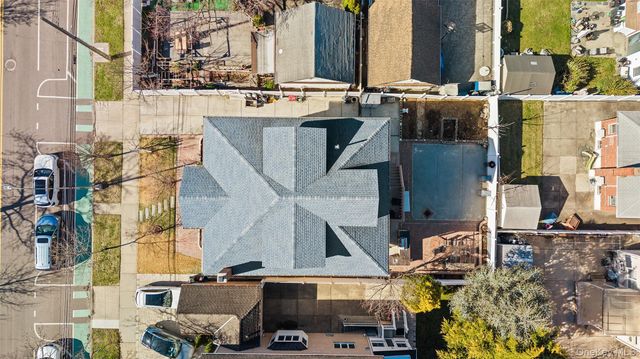 5013 Oceania Street, Oakland Gardens, NY 11364