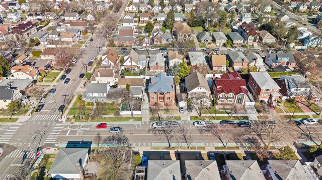 5013 Oceania Street, Oakland Gardens, NY 11364