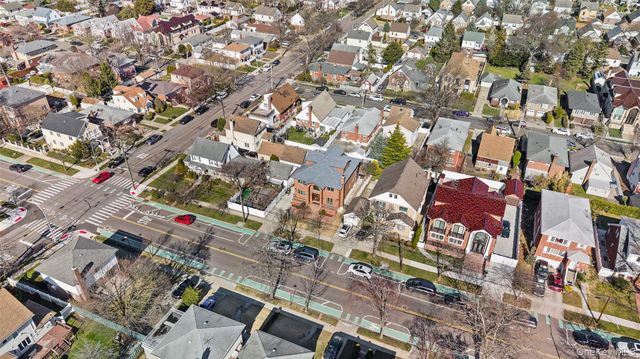 5013 Oceania Street, Oakland Gardens, NY 11364