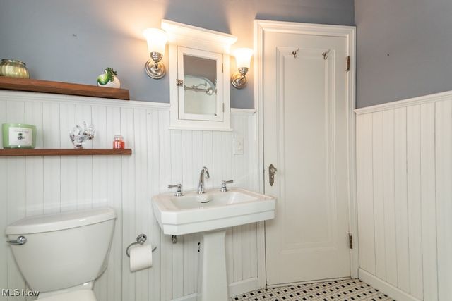 2243 Cranston Road, University Heights, OH 44118