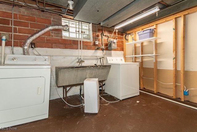 2243 Cranston Road, University Heights, OH 44118