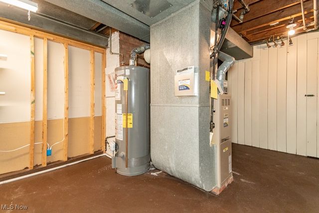 2243 Cranston Road, University Heights, OH 44118