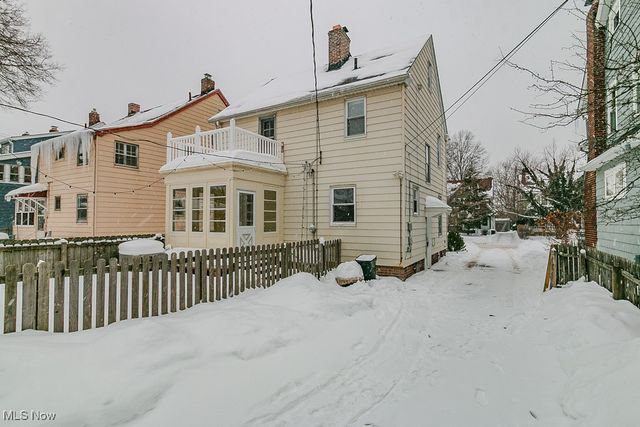 2243 Cranston Road, University Heights, OH 44118